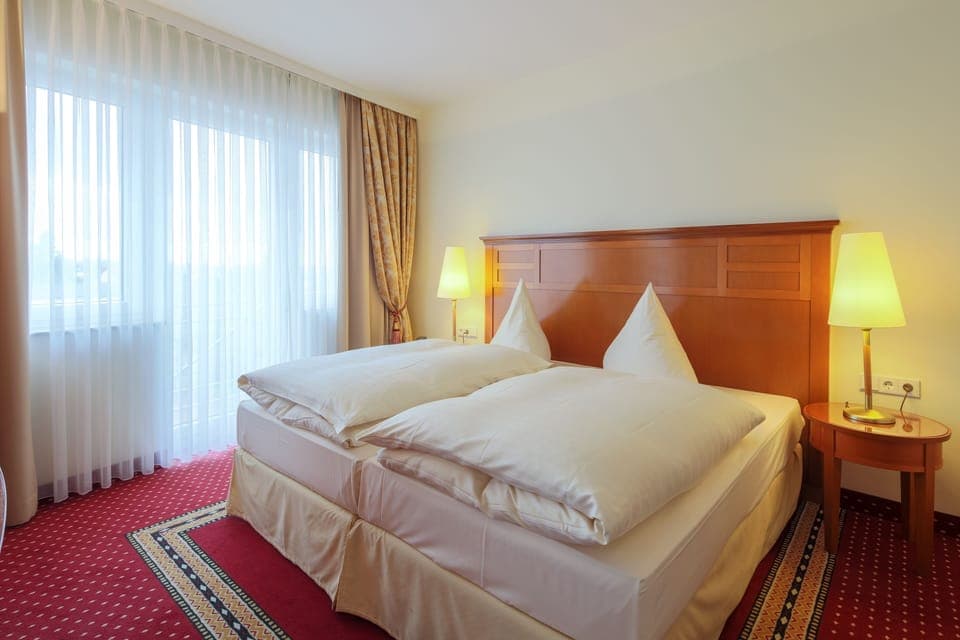 Premium bedding, minibar, in-room safe, individually decorated