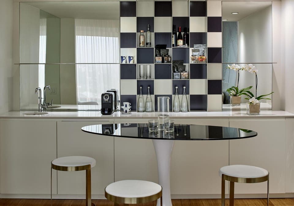 Suite, 1 Bedroom | Minibar