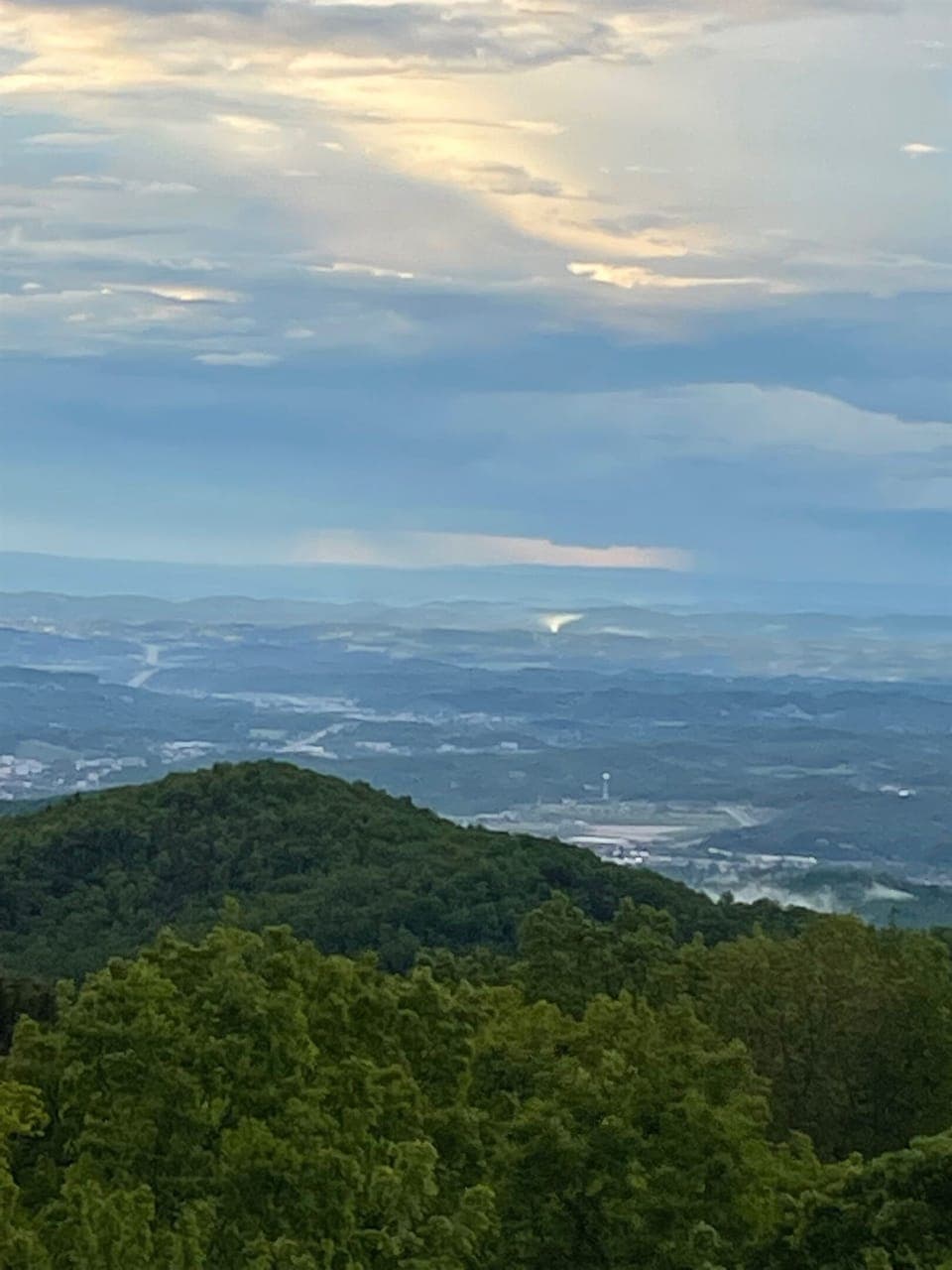 you can see for miles....unobstructed views