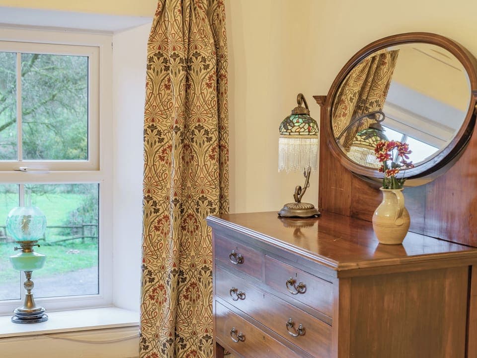 Double bedroom | Pwll Farmhouse, Llanllawddog, near Brechfa