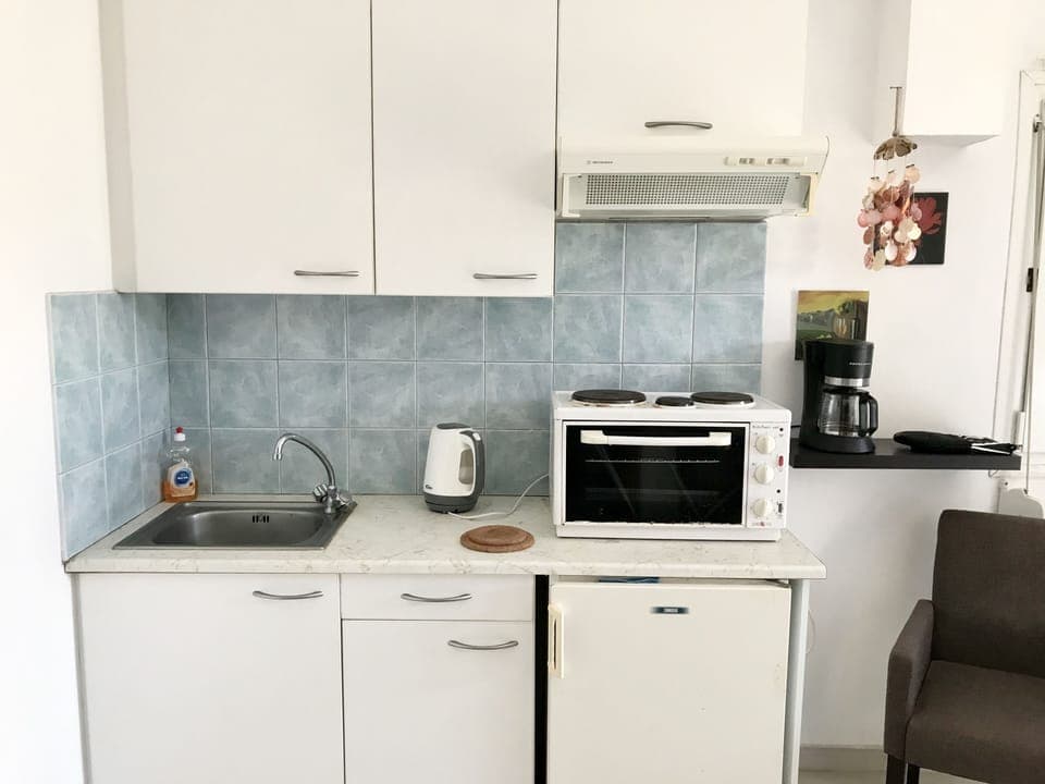 Classic Apartment, 1 Bedroom, Partial Sea View | Free WiFi