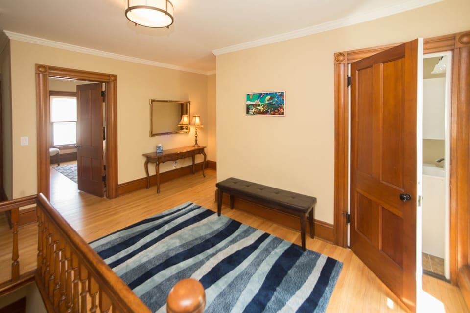 Second floor Landing