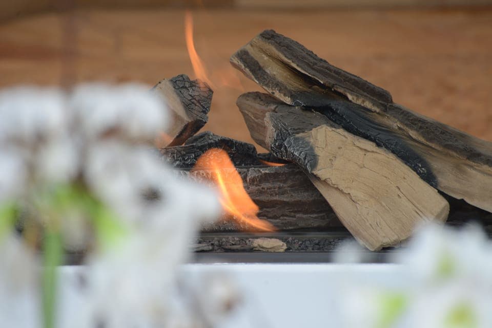 Sauna, body treatments, hot stone massages, sports massages, body scrubs