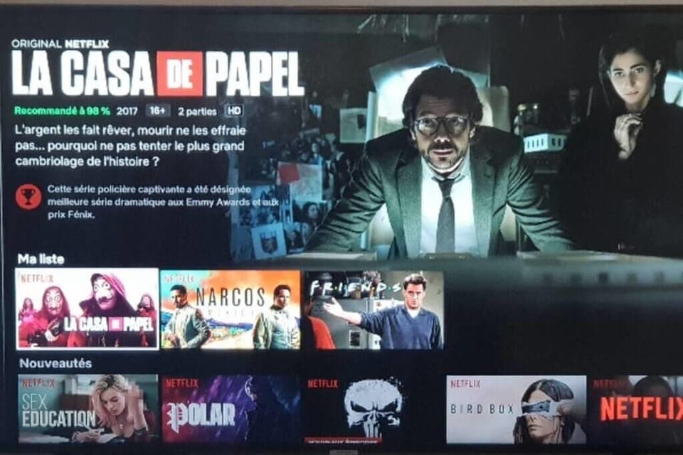 Luxury Apartment, 2 Bedrooms, Terrace | Television