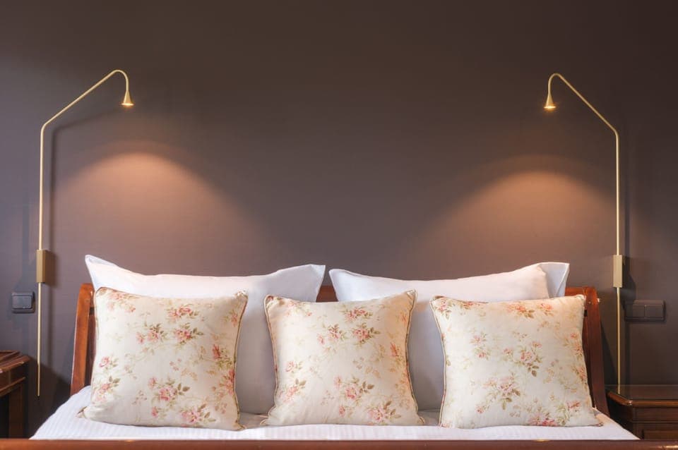 Heritage Room | Hypo-allergenic bedding, minibar, in-room safe, individually decorated