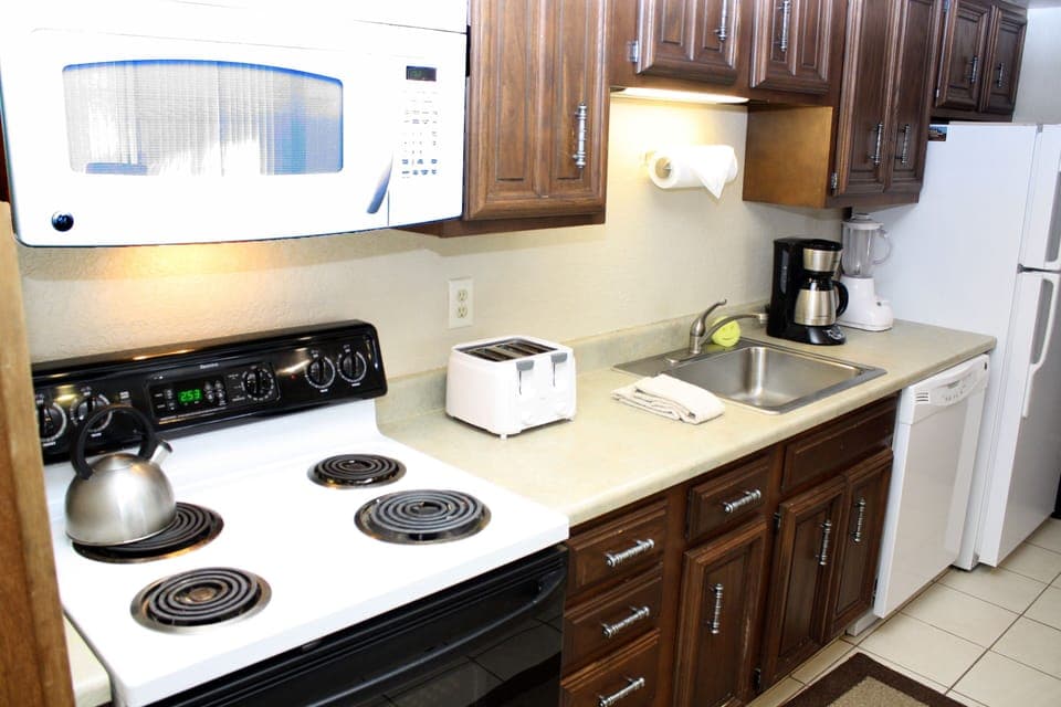 Kitchen - Kitchen