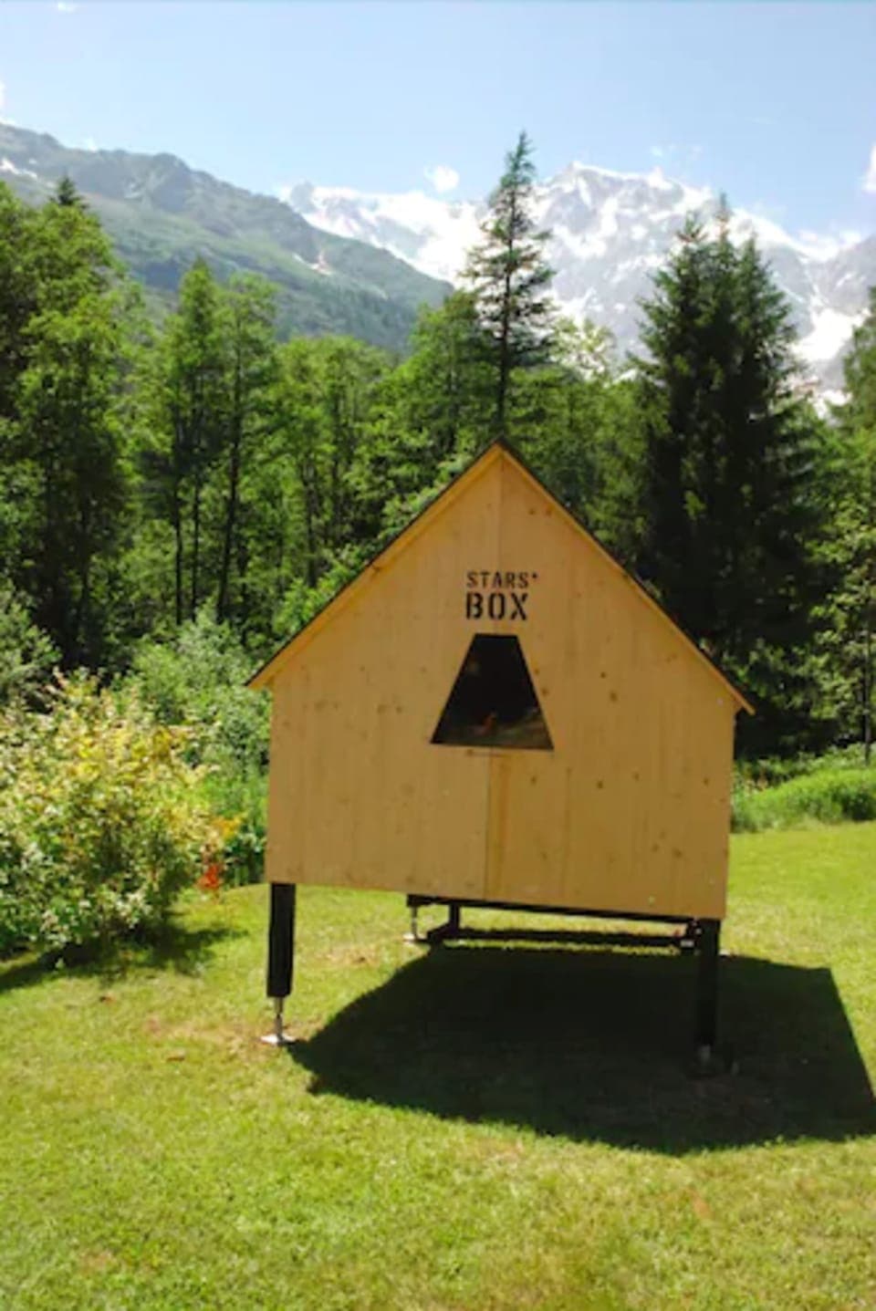 Double Room (Starsbox) | In-room safe, free WiFi, bed sheets