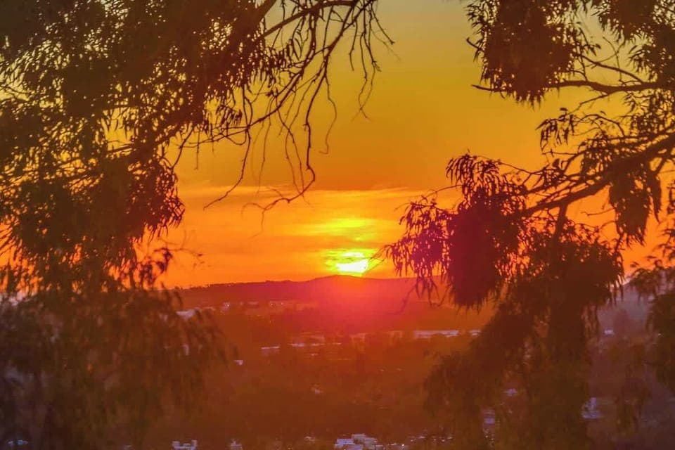 The backyard affords fantastic sunset views!