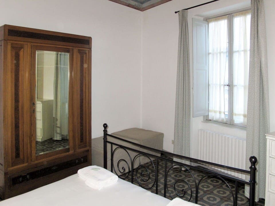 Room, Property, Furniture, Floor, Building, Bed Frame, Bed, Interior Design, Ceiling, House