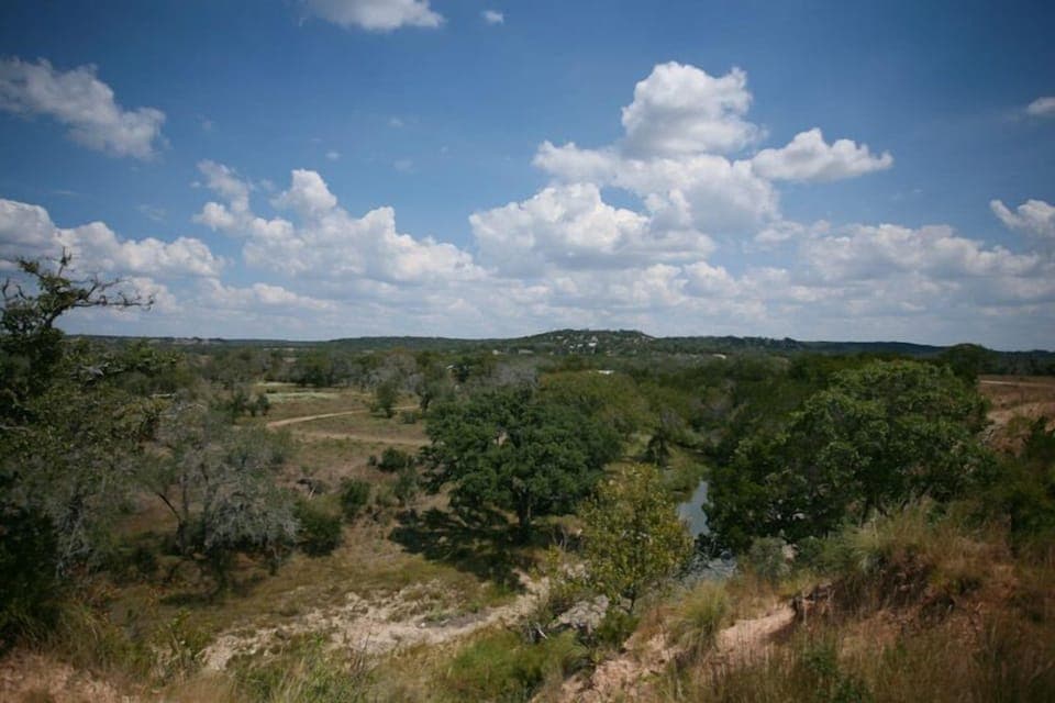 No Rancho Properties - Hilltop Hideaway