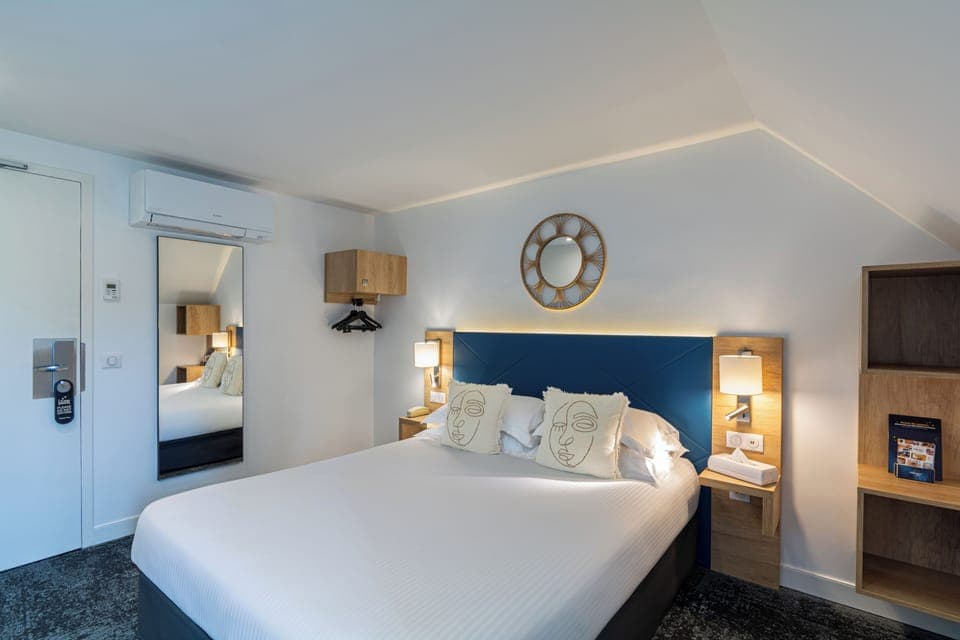 Superior Room | Premium bedding, individually decorated, desk, laptop workspace