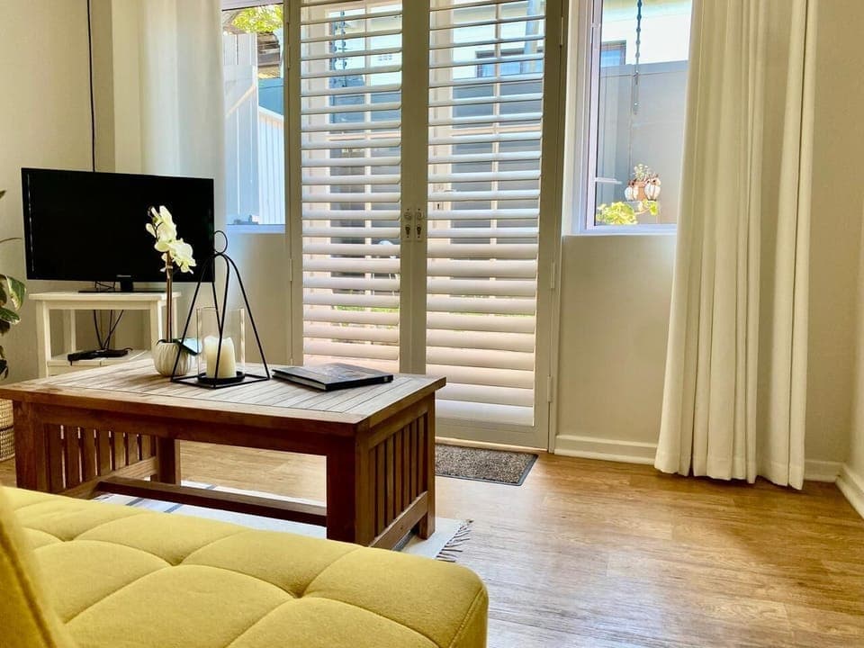 Standard Double Room | Living area | Smart TV