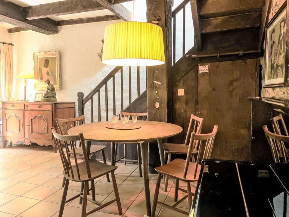 Furniture, Property, Comfort, Wood, Door, Flooring, Floor, Wood Stain, Cabinetry, Hardwood