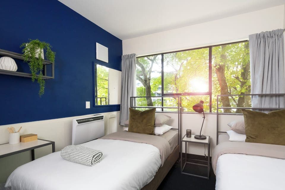 Twin Room, 2 Twin Beds | Free WiFi, bed sheets