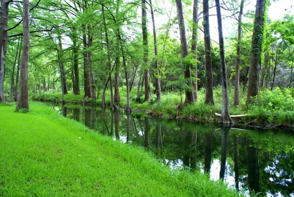 Great spot for fishing or swimming