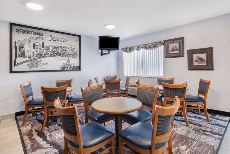 Free daily on-the-go breakfast