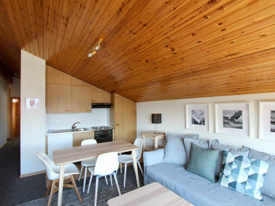 Couch, Furniture, Table, Property, Comfort, Picture Frame, Wood, Interior Design, Building, Living Room