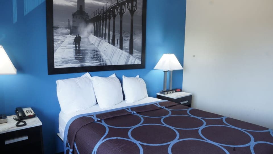 Desk, blackout drapes, rollaway beds, free WiFi