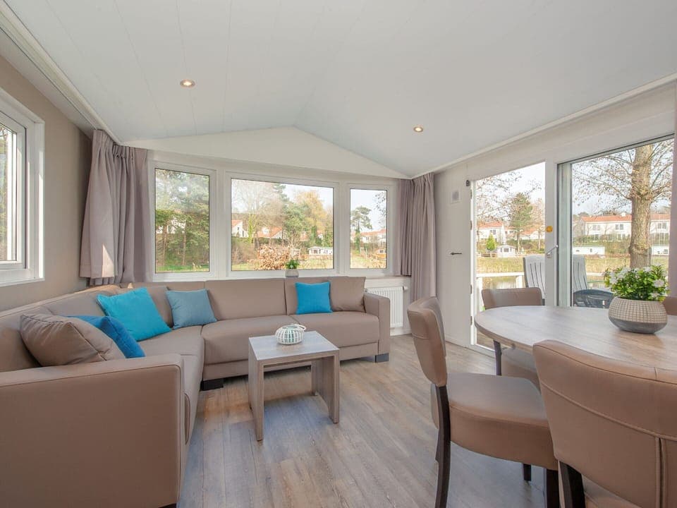 Chalet | Living area