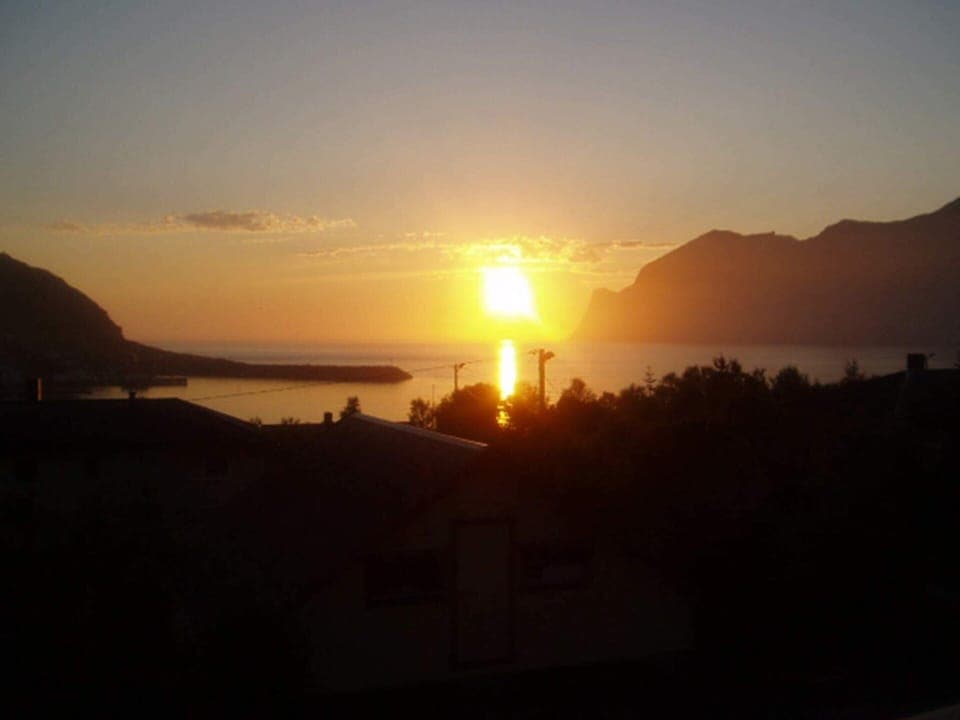 House | Miscellaneous