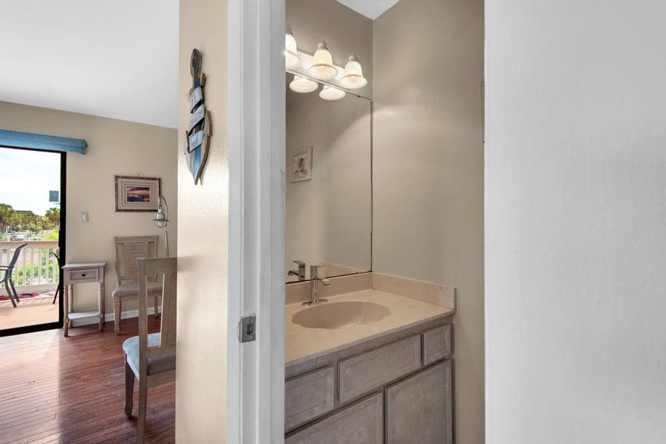 Guest half bathroom