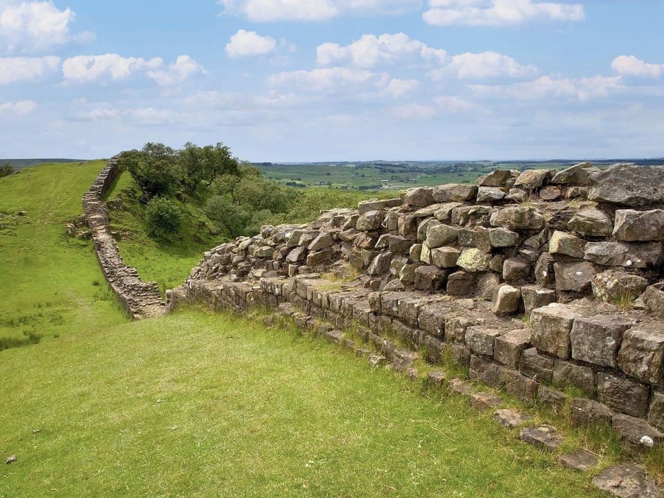 Hadrians Wall | The Scotch Arms Mews, Brampton