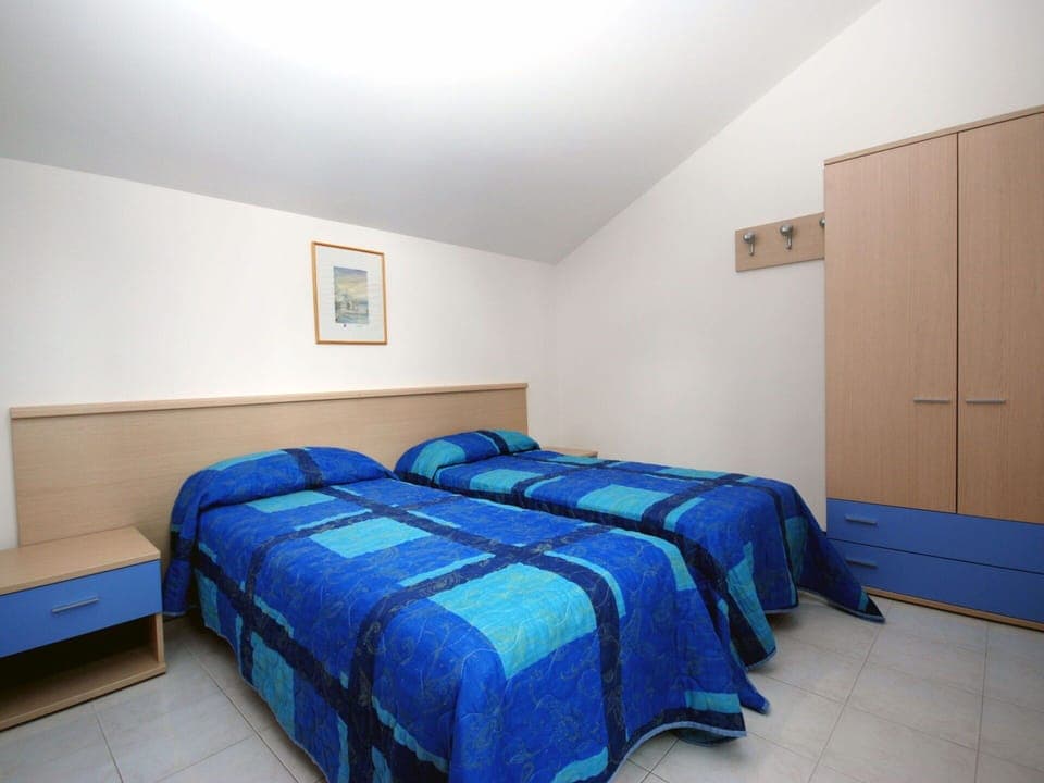 Furniture, Property, Building, Comfort, Azure, Wood, House, Bed Frame, Bed, Floor