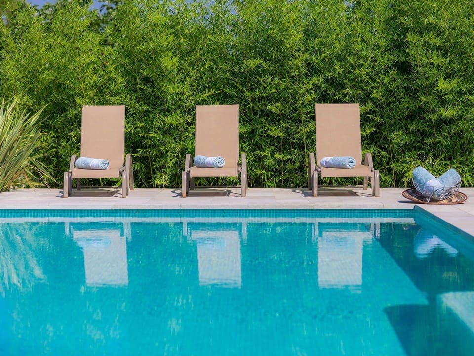 Water, Plant, Furniture, Chair, Blue, Swimming Pool, Green, Rectangle, Outdoor Furniture, Tree