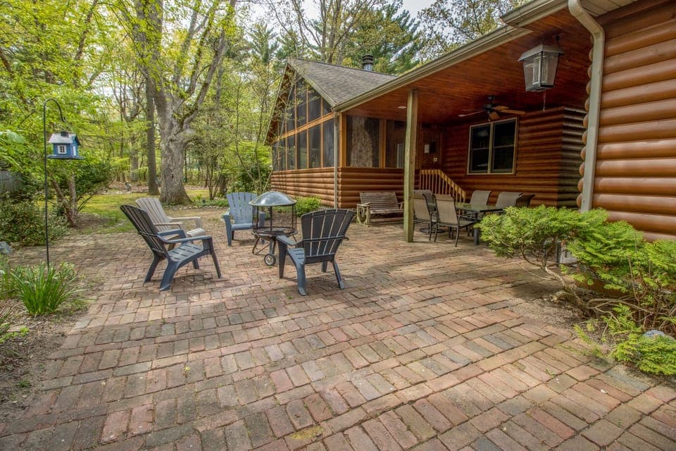 Outdoor Living | Back Patio
