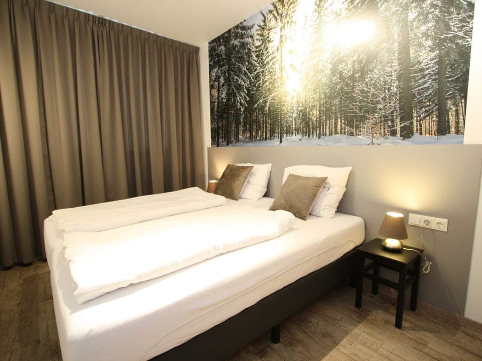 Apartment | 3 bedrooms, individually furnished, bed sheets