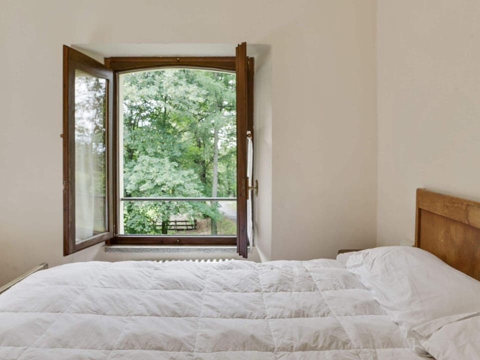 House | 1 bedroom, individually furnished, WiFi, bed sheets