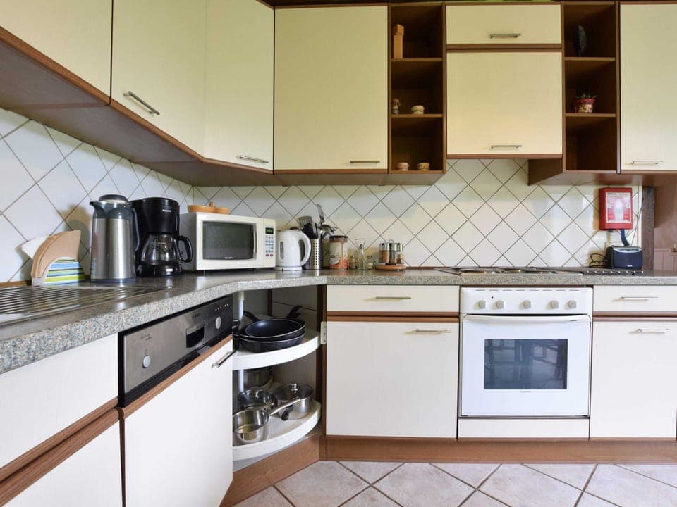 House | Private kitchen | Fridge, highchair