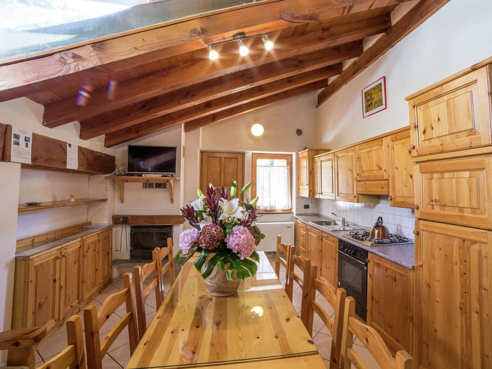 Apartment | Private kitchen | Highchair