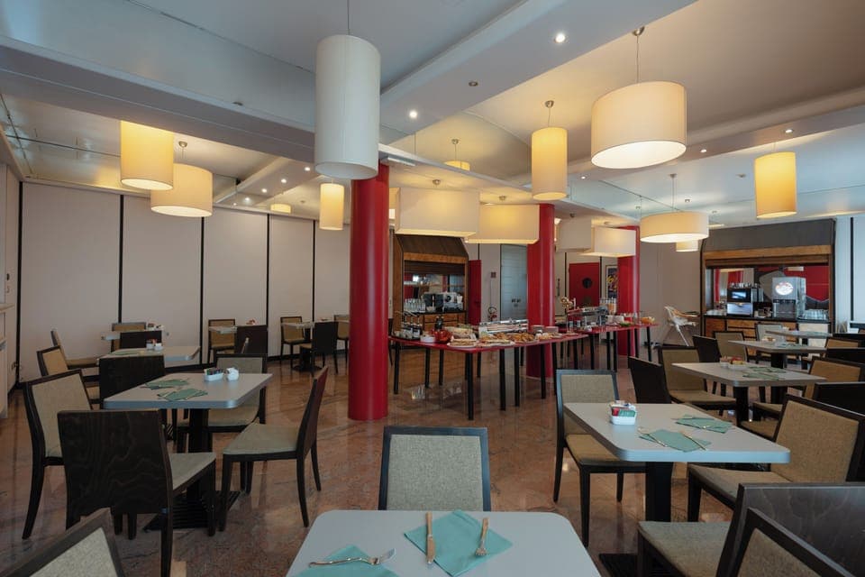 Daily buffet breakfast (EUR 12 per person)