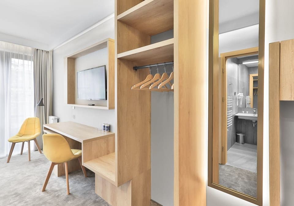 Soundproofing, free WiFi, wheelchair access