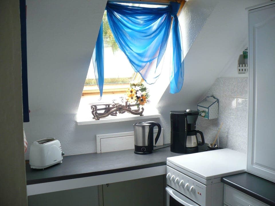 Apartment | Private kitchen | Microwave, highchair