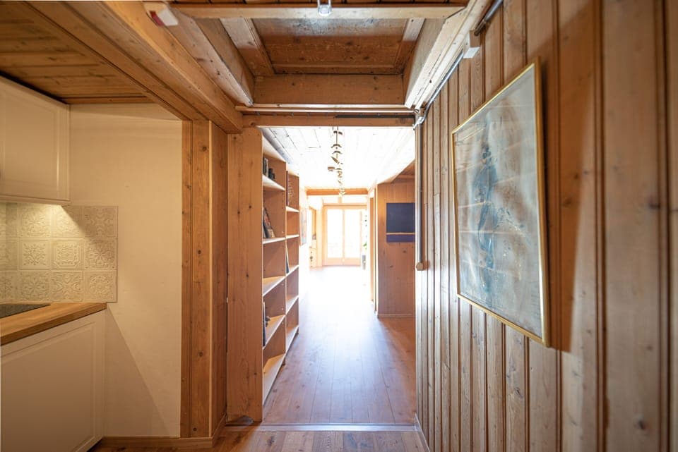 Panoramic Condo | Living area | Flat-screen TV, DVD player