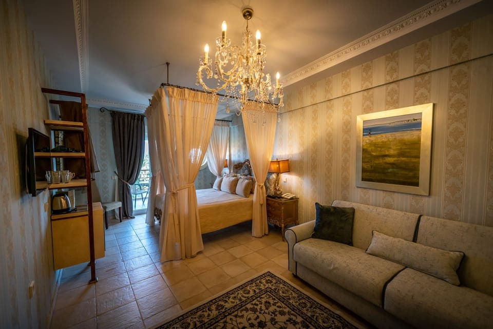 Family Room | In-room safe, soundproofing, iron/ironing board, free cribs/infant beds