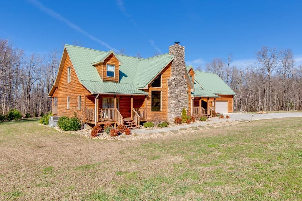 Studio (3 Bedrooms) | Front of property