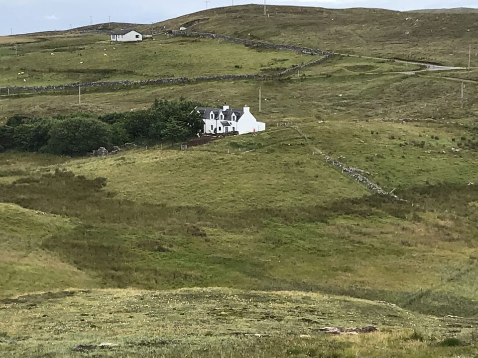 The cottage in its landscape 