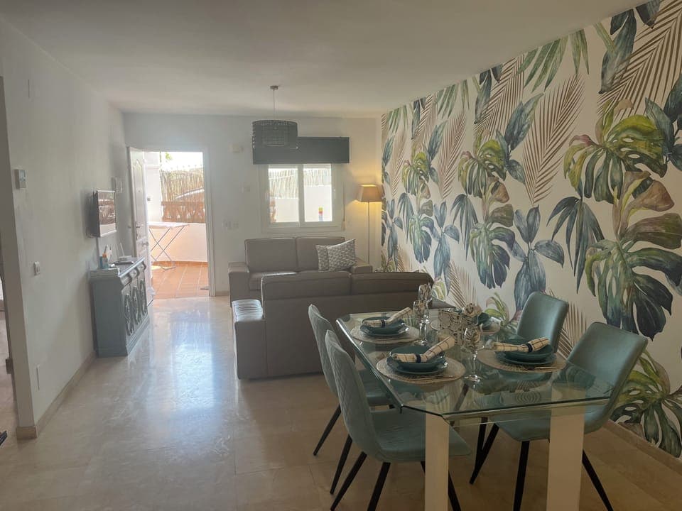 Open plan lounge and dining direct access to terrace