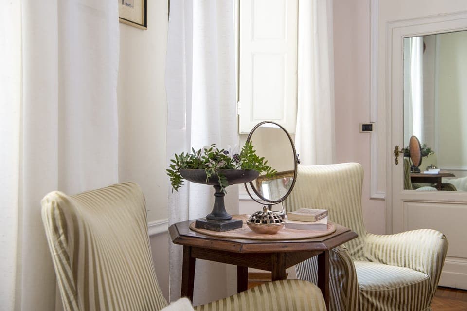 Junior Suite | Living area | 36-inch LED TV with satellite channels, TV