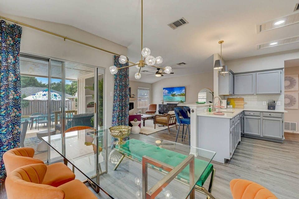 Open Living Room, Dining and Kitchen