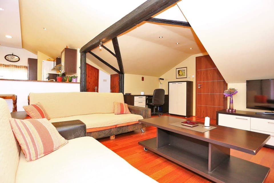 Apartment, 2 Bedrooms, Balcony | Living room