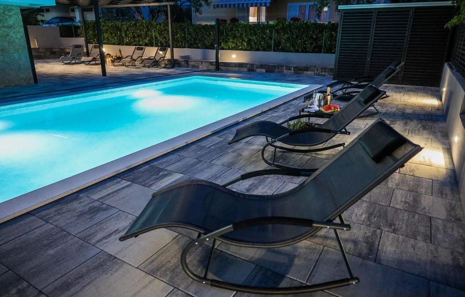 pool