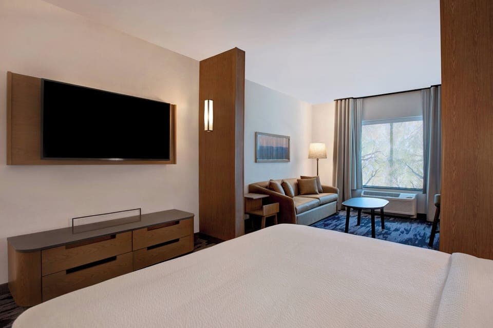 Suite, 1 King Bed with Sofa bed | 1 bedroom, down comforters, desk, laptop workspace