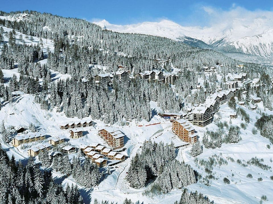 Sky, Snow, Mountain, Cloud, World, Natural Landscape, Slope, Ice Cap, Terrain, Mountainous Landforms