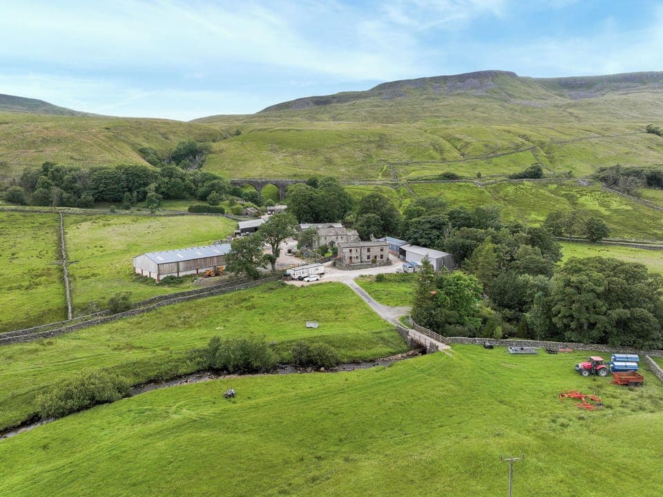 Surrounding area | Aisgill Farm Cottage - Aisgill Farm, Aisgill, near Kirkby Stephen