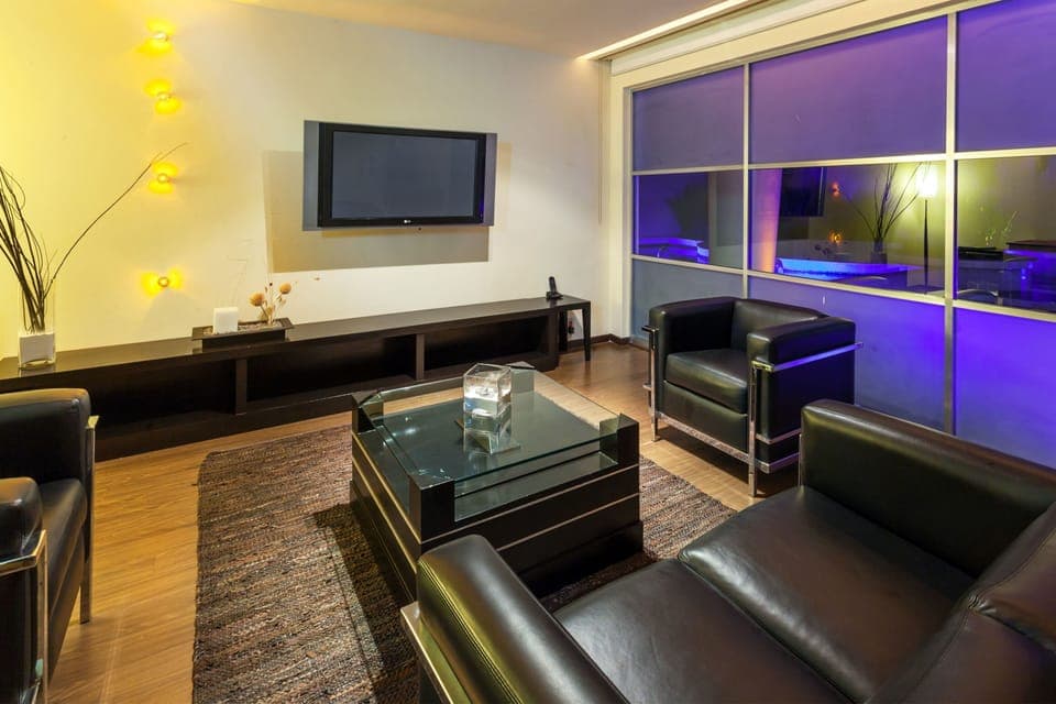 Suite, 1 Bedroom | Minibar, in-room safe, desk, soundproofing