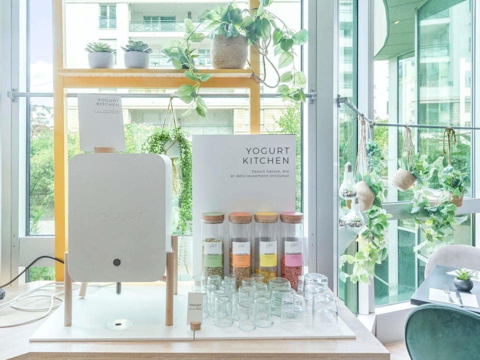 Daily buffet breakfast (EUR 19.90 per person)